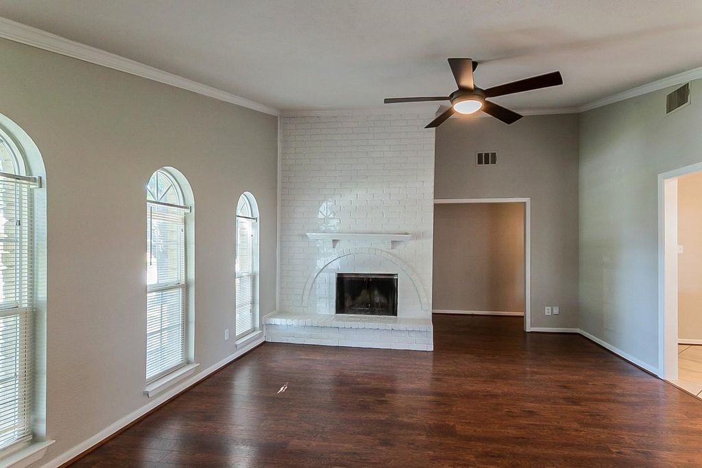 4917 Ashlock Drive, The Colony, TX 75056 — exterior