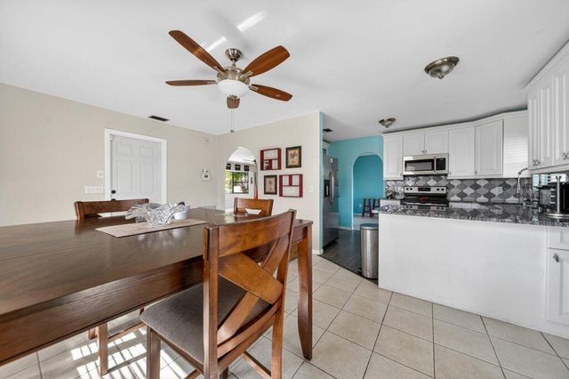 2097 SE Mantua Street, Port St. Lucie, Port St Lucie, FL 34952