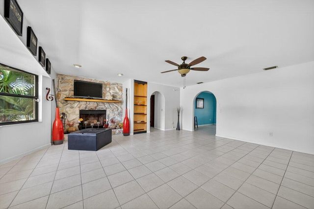 2097 SE Mantua Street, Port St. Lucie, Port St Lucie, FL 34952