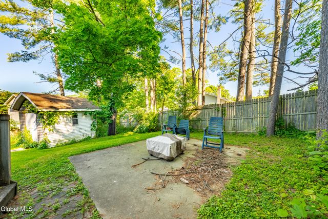 102 Marl Circle, Ravena, NY 12143