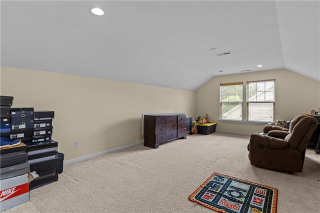 220 Benthall RD, Hampton, VA 23664