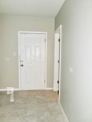 2852 E 91st Street 2, Chicago, IL 60617