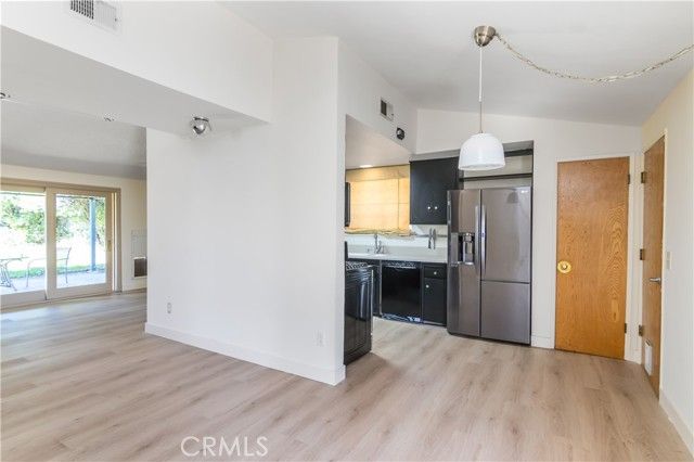 9635 Gerald, North Hills (los Angeles), CA 91343