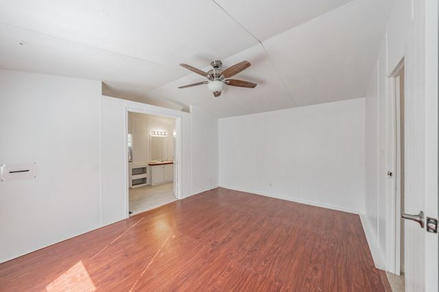419 Wood River Road, Millsap, TX 76066