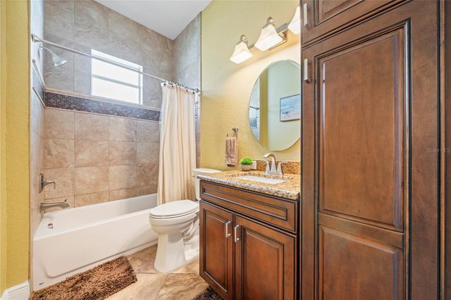 204 BENGAL CIRCLE, Oldsmar, FL 34677