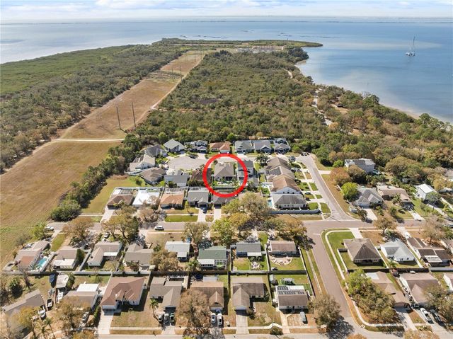 204 BENGAL CIRCLE, Oldsmar, FL 34677