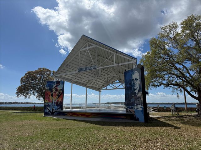 204 BENGAL CIRCLE, Oldsmar, FL 34677