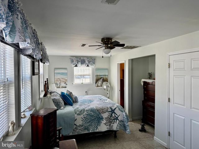 133 N ENSIGN DR, Little Egg Harbor Twp, NJ 08087