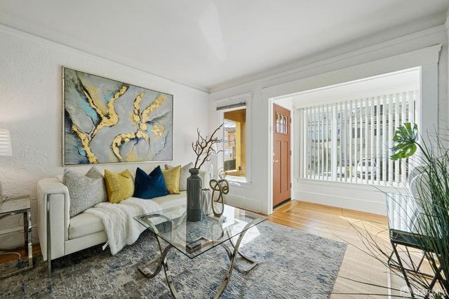 28 Shakespeare Street, Daly City, CA 94014