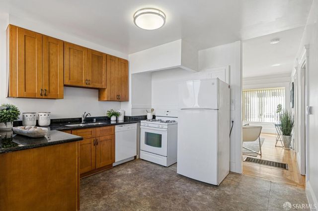 28 Shakespeare Street, Daly City, CA 94014