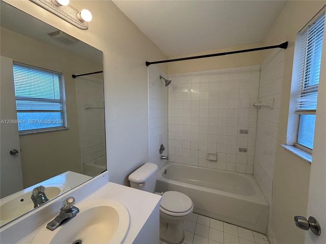 910 E Cypress Way E, Palm Springs, FL 33406