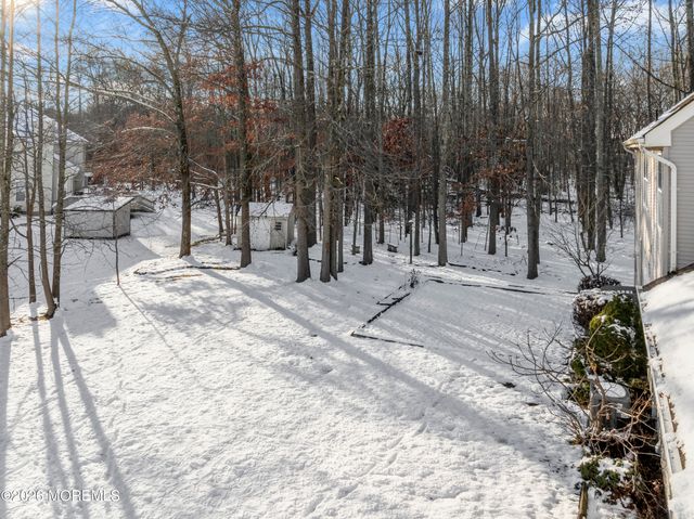 58 Danella Way, Howell, NJ 07731