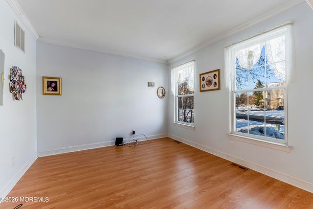 58 Danella Way, Howell, NJ 07731