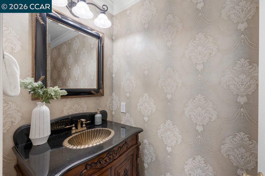 Image 35 of property listing at 407 Fremerey Ct, Danville, CA 94506
