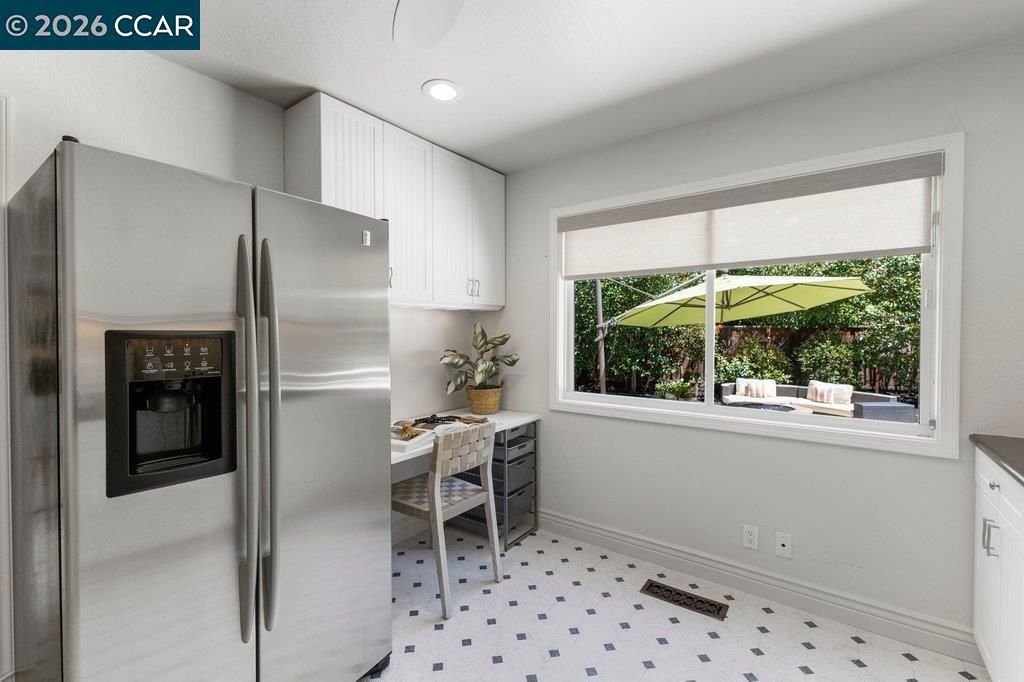 Image 37 of property listing at 407 Fremerey Ct, Danville, CA 94506