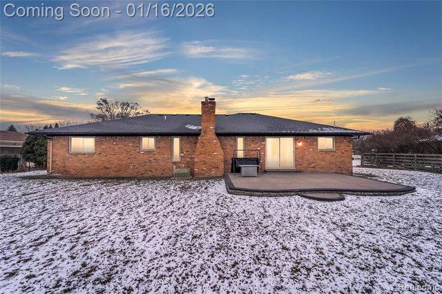 49685 Richardson Drive, Shelby Twp, MI 48315