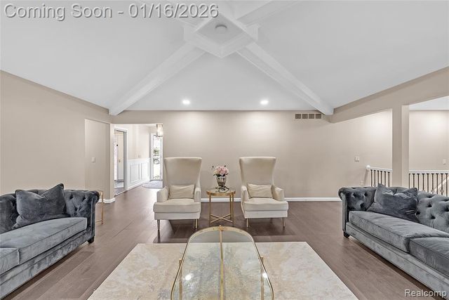 49685 Richardson Drive, Shelby Twp, MI 48315