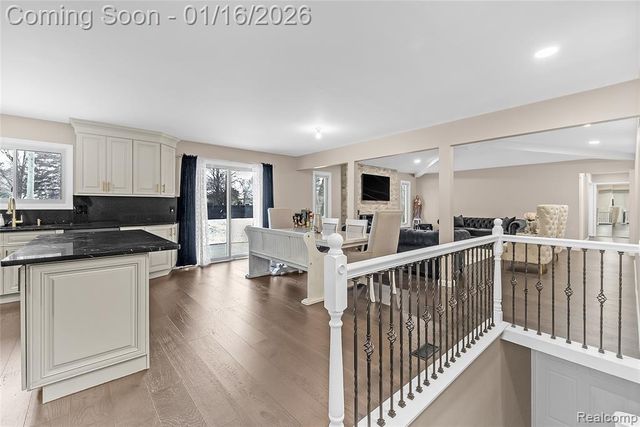 49685 Richardson Drive, Shelby Twp, MI 48315