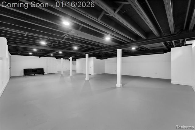 49685 Richardson Drive, Shelby Twp, MI 48315