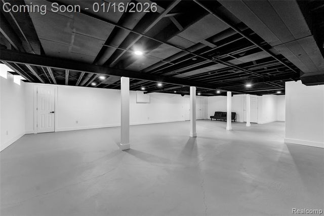 49685 Richardson Drive, Shelby Twp, MI 48315