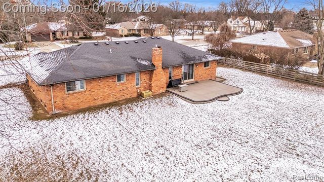 49685 Richardson Drive, Shelby Twp, MI 48315