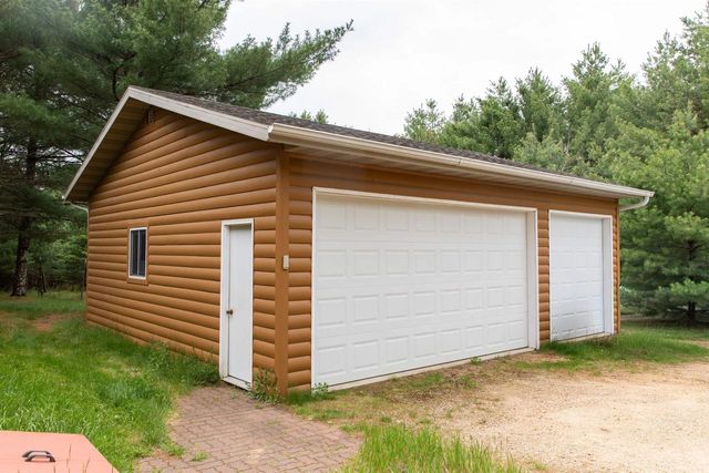 119 Duck Creek Avenue, Westfield, WI 53964