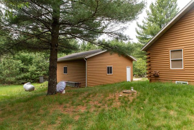 119 Duck Creek Avenue, Westfield, WI 53964