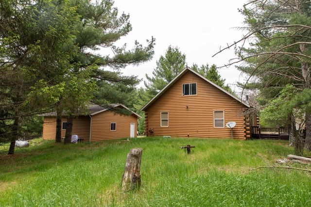 119 Duck Creek Avenue, Westfield, WI 53964