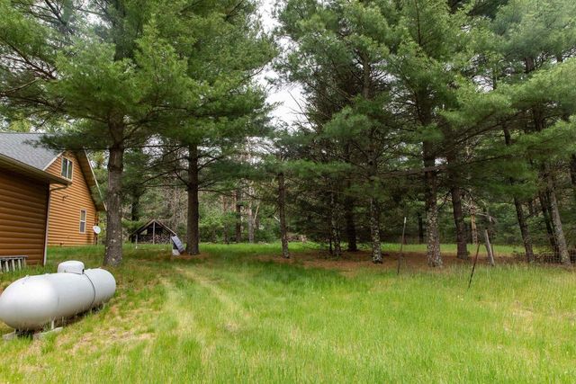 119 Duck Creek Avenue, Westfield, WI 53964