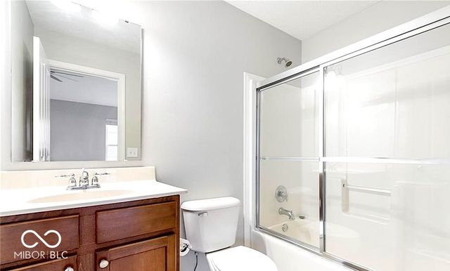 9008 Rider Drive, Fishers, IN 46038