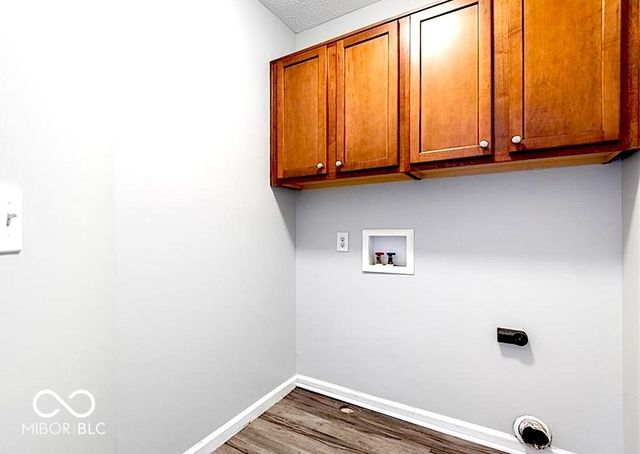 9008 Rider Drive, Fishers, IN 46038