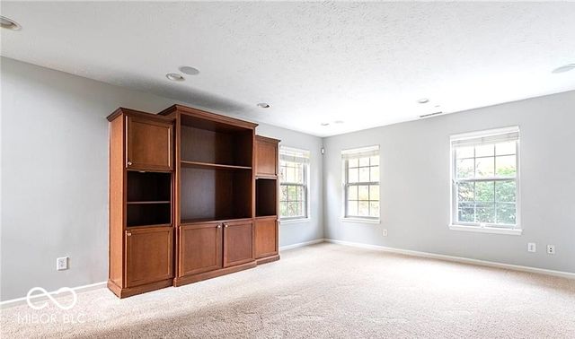 9008 Rider Drive, Fishers, IN 46038