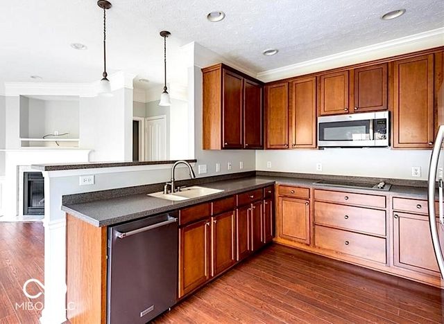 9008 Rider Drive, Fishers, IN 46038