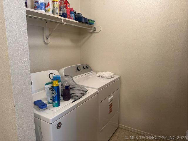 907 W Knisley, Checotah, OK 74426