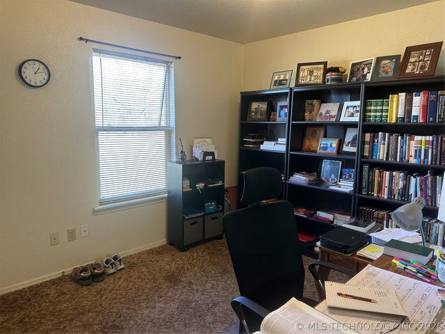 907 W Knisley, Checotah, OK 74426