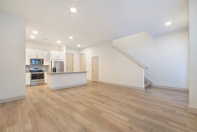 4700 W Spring Creek Parkway 10102, Plano, TX 75024