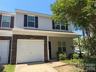 13904 Singleleaf Lane, Charlotte, NC 28278
