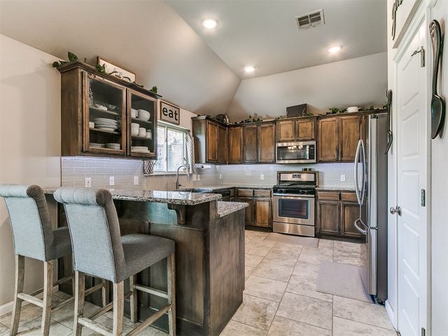 2504 NW 193rd Terrace, Edmond, OK 73012