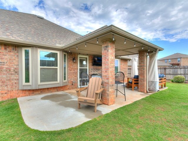 2504 NW 193rd Terrace, Edmond, OK 73012