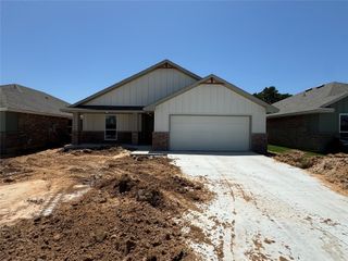 20648 Brush Creek Boulevard, Harrah, OK 73045
