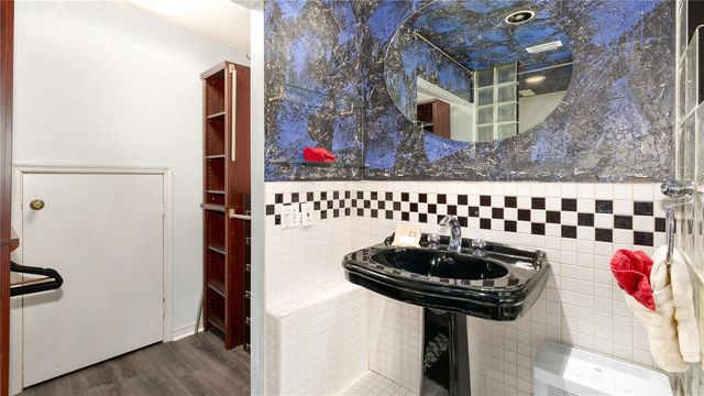 10438 SAINT TROPEZ PLACE, Tampa, FL 33615