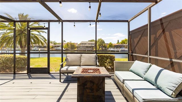 10438 SAINT TROPEZ PLACE, Tampa, FL 33615