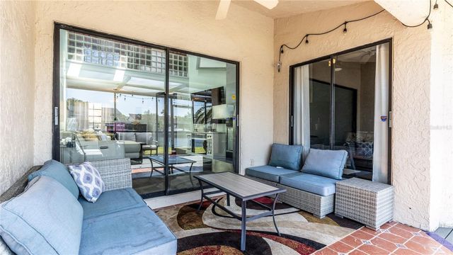 10438 SAINT TROPEZ PLACE, Tampa, FL 33615