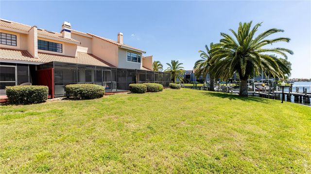 10438 SAINT TROPEZ PLACE, Tampa, FL 33615