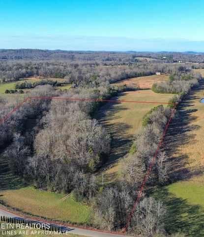 Brakebill School Rd, Madisonville, TN 37354