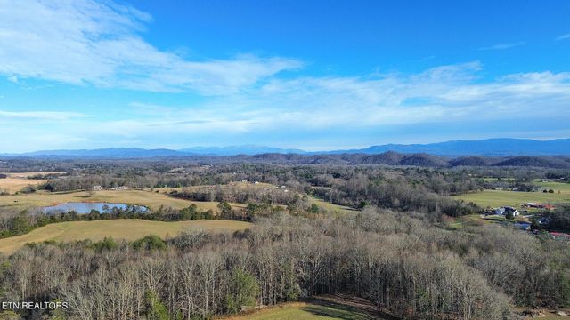 Brakebill School Rd, Madisonville, TN 37354