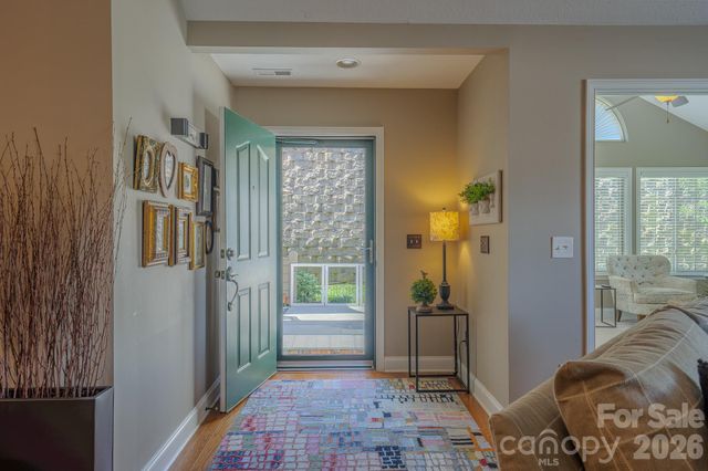 52 Mountain Meadow Circle, Weaverville, NC 28787