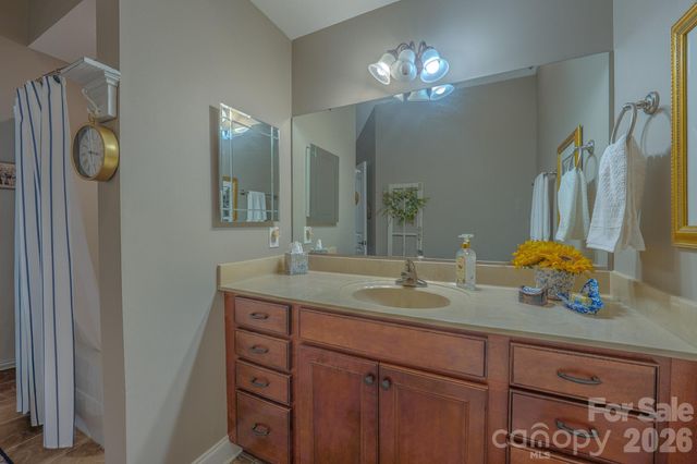52 Mountain Meadow Circle, Weaverville, NC 28787