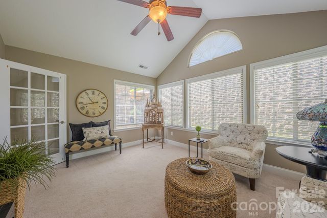 52 Mountain Meadow Circle, Weaverville, NC 28787