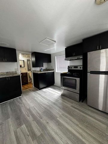 1121 NW 40th Street 3, Miami, FL 33127